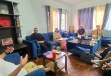 संविधान संशोधन बहसपत्र तयारी कार्यदलद्वारा पूर्वप्रधानमन्त्री भट्टराईसँग छलफल
